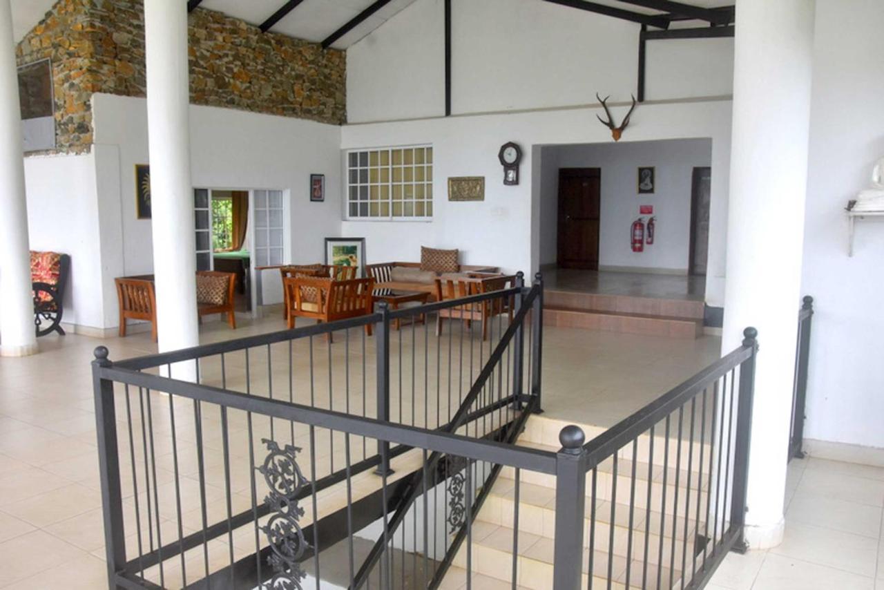 Hotel H2O Gampola Ngoại thất bức ảnh