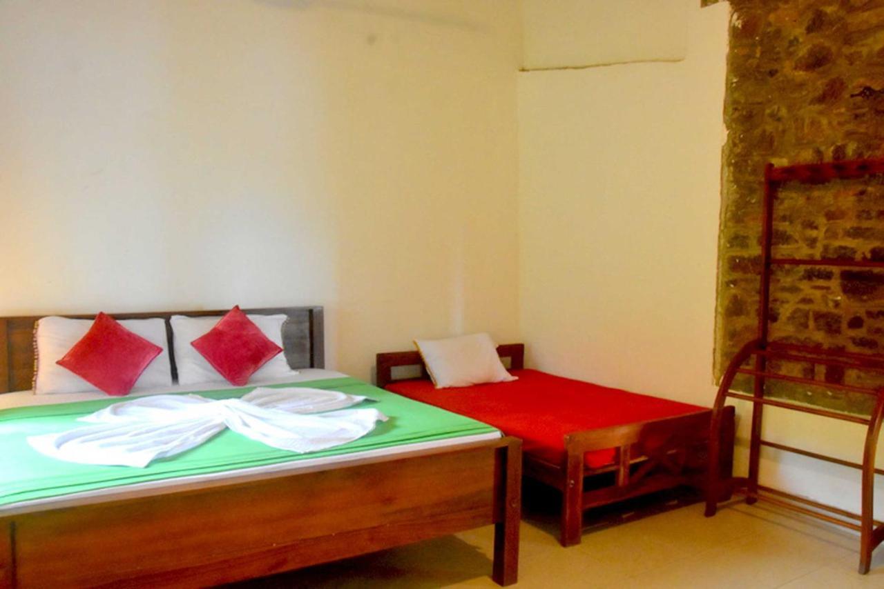 Hotel H2O Gampola Ngoại thất bức ảnh